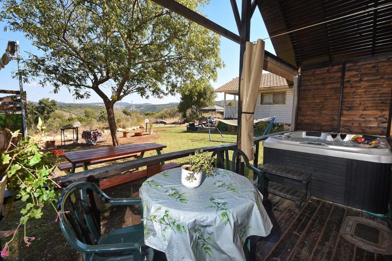 Tal Nof Cabins Villa Manot Buitenkant foto