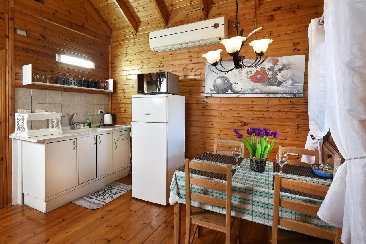 Tal Nof Cabins Villa Manot Buitenkant foto